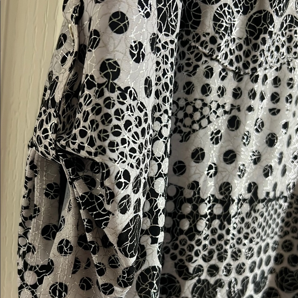 Black‎ and Rose Graphic 3/4 Sleeve Button Down Blouse - Picture 6 of 13